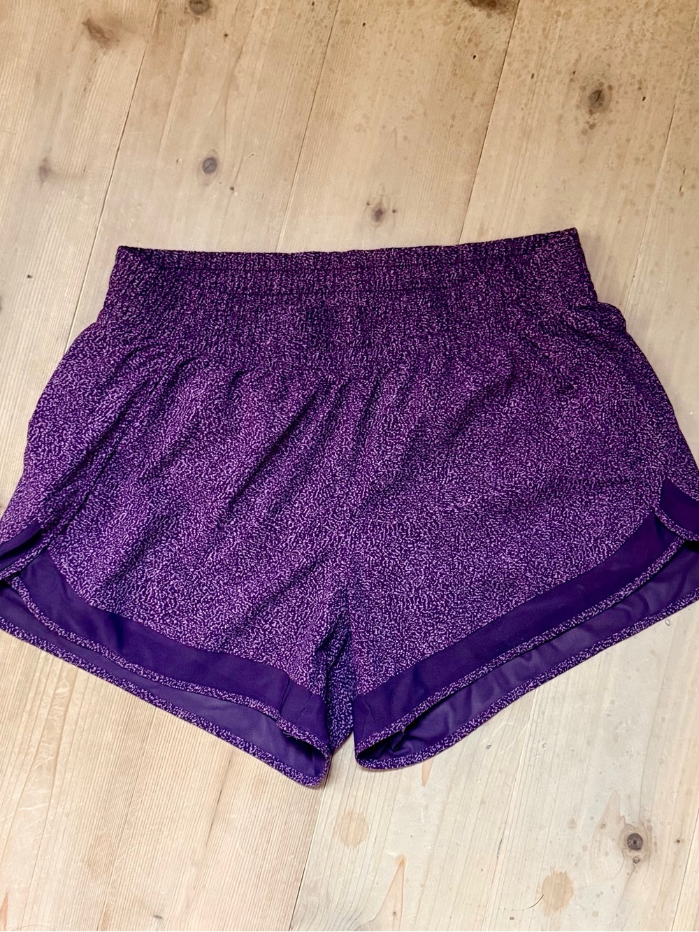 Athleta Racer Run Printed Mesh Shorts Purple